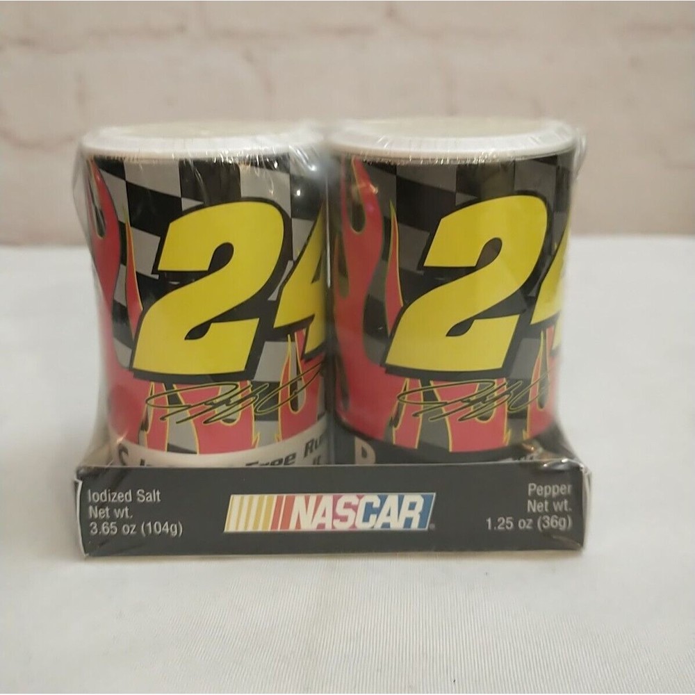 2005 Nascar #24 Jeff Gordon Salt and Pepper Shakers Pre-filled Sealed